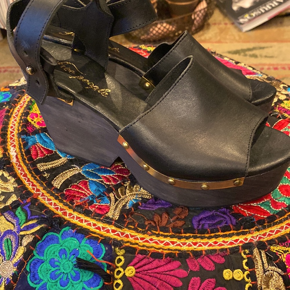 Free People black high heel shoes